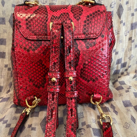 *RARE*Authentic Gucci Padlock Python Mini Backpack - Picture 2 of 15